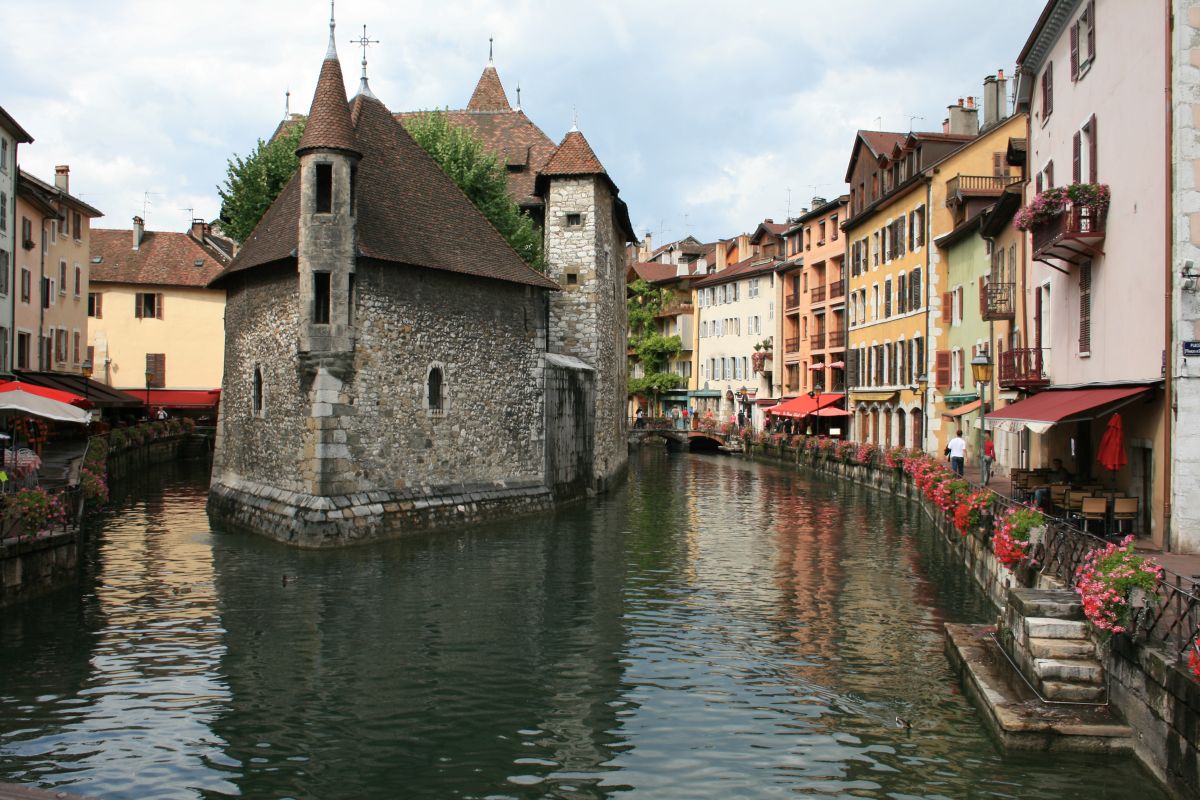 ville d'Annecy 74000